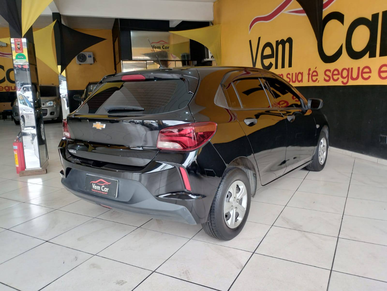 GM - Chevrolet ONIX HATCH LT 1.0 8V FlexPower 5p Mec.