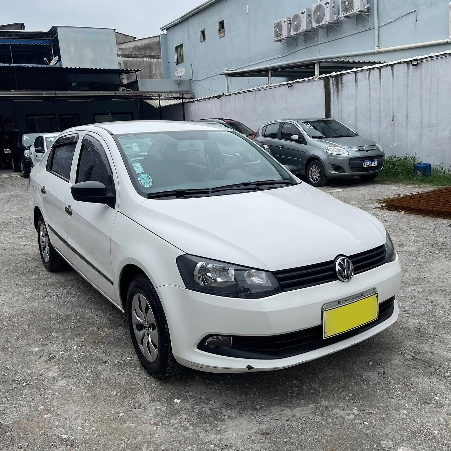 VW - VolksWagen VOYAGE  Trendline 1.0 T.Flex 8V 4p