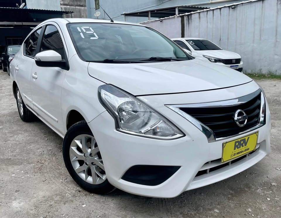Nissan VERSA SV 1.6 16V Flex Fuel 4p Mec.