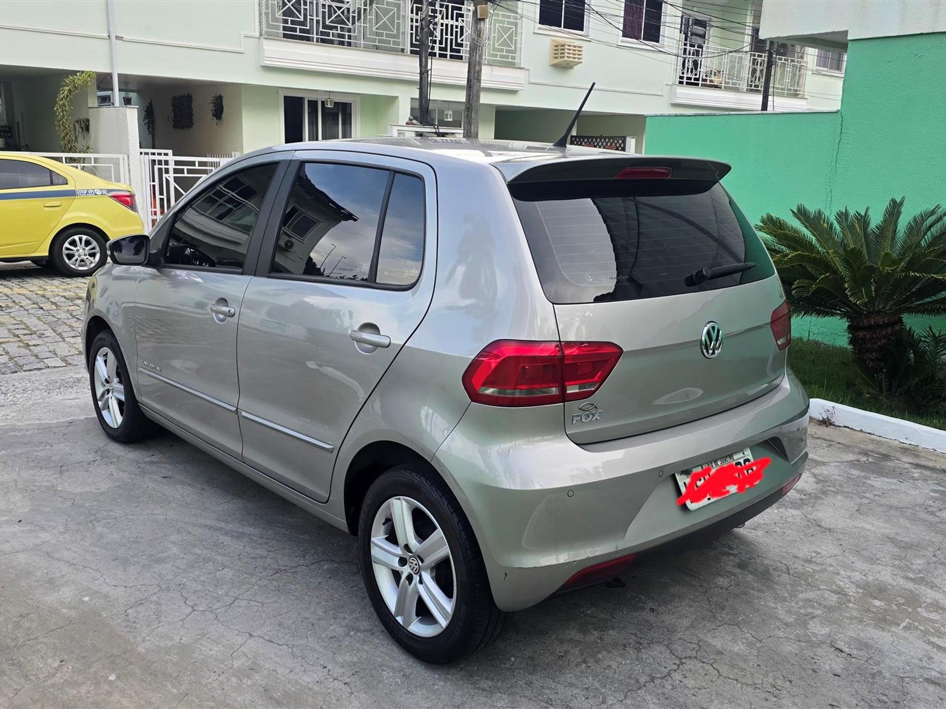 VW - VolksWagen Fox Comfortline 1.0 Flex 12V 5p